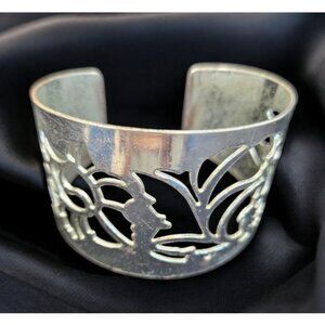 Vintage Distressed AVON Silvertone Floral Cut Outs Cuff Bracelet
